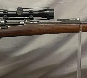 Lee Enfield SHT III .303 cal. British rifle with