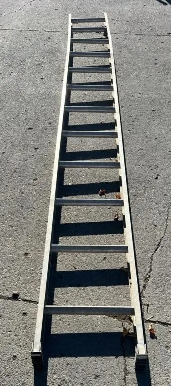 12ft Aluminum Ladder. #C