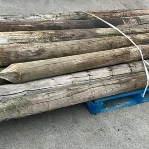 Qty. of Misc. Posts. #LOC: OK Tire EQUIPMENT LOT,