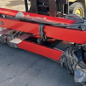 Unused 2 Post Car Lift, 220V, 2200LBS Capacity.