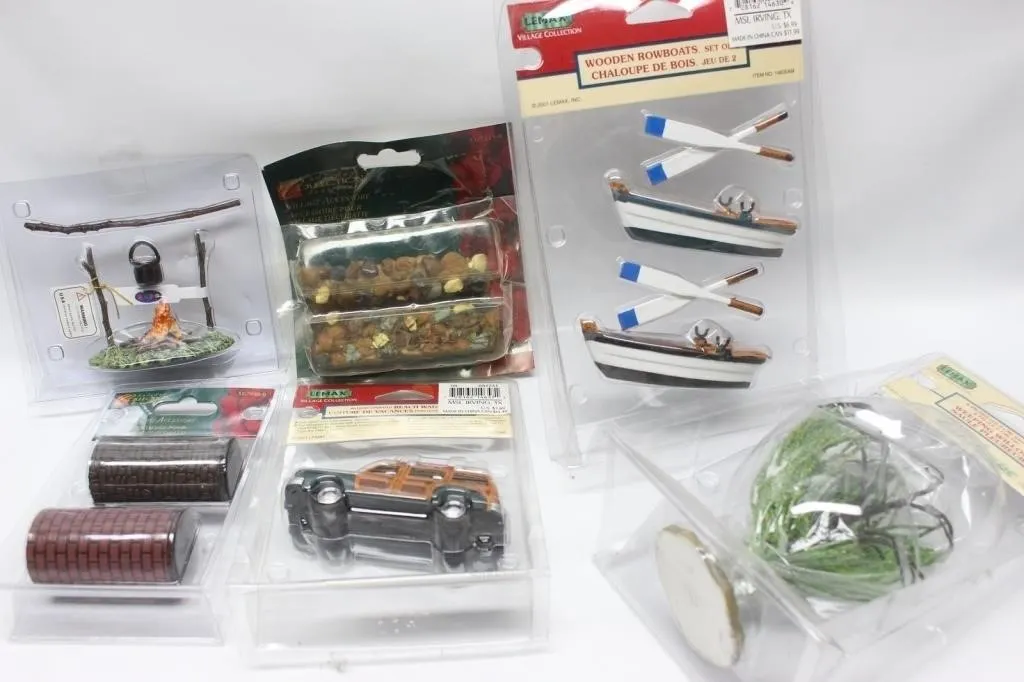 Lemax Village Accessories: Rowboats, Beach Wagon &