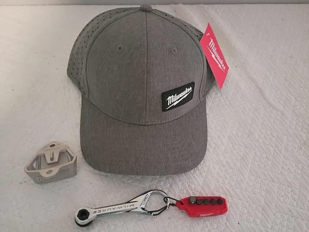 MILWAUKEE TOOLS ITEMS BOTTLE OPENER MULTI TOOL CAP