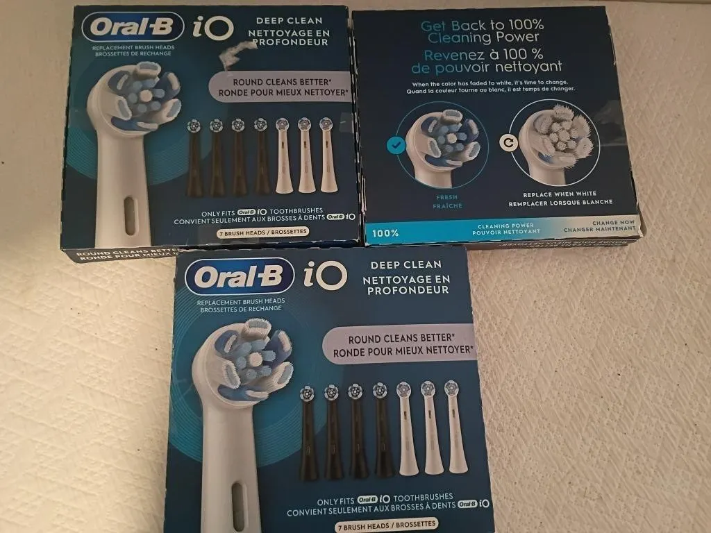 3 BOXES ORAL B ELECTRIC TOOTHBRUSH REPLACEMENT