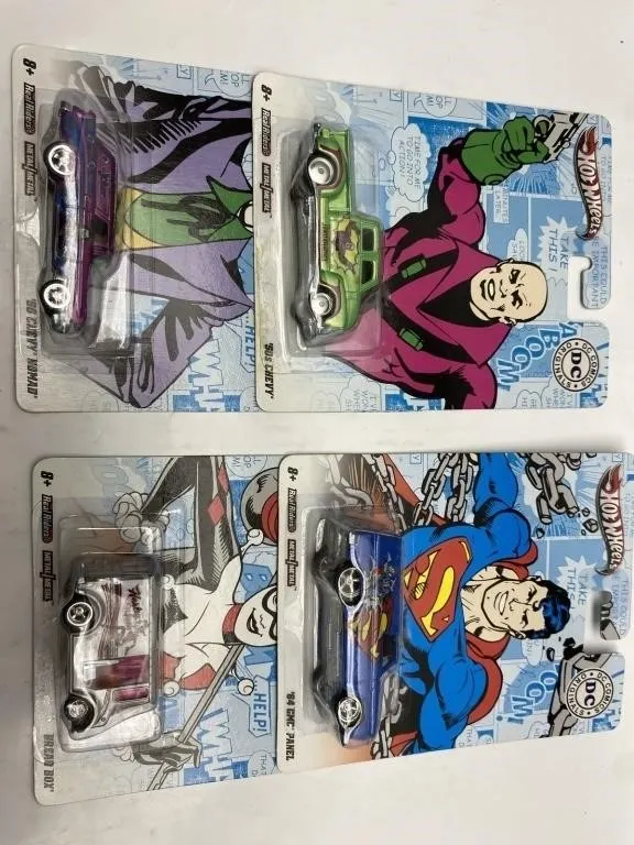 Hot Wheels DC Comics Real Riders 4-Car Set