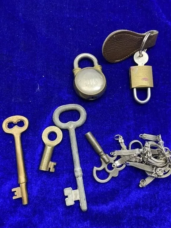 Antique Railroad Keys, Padlocks & Keychain Lot