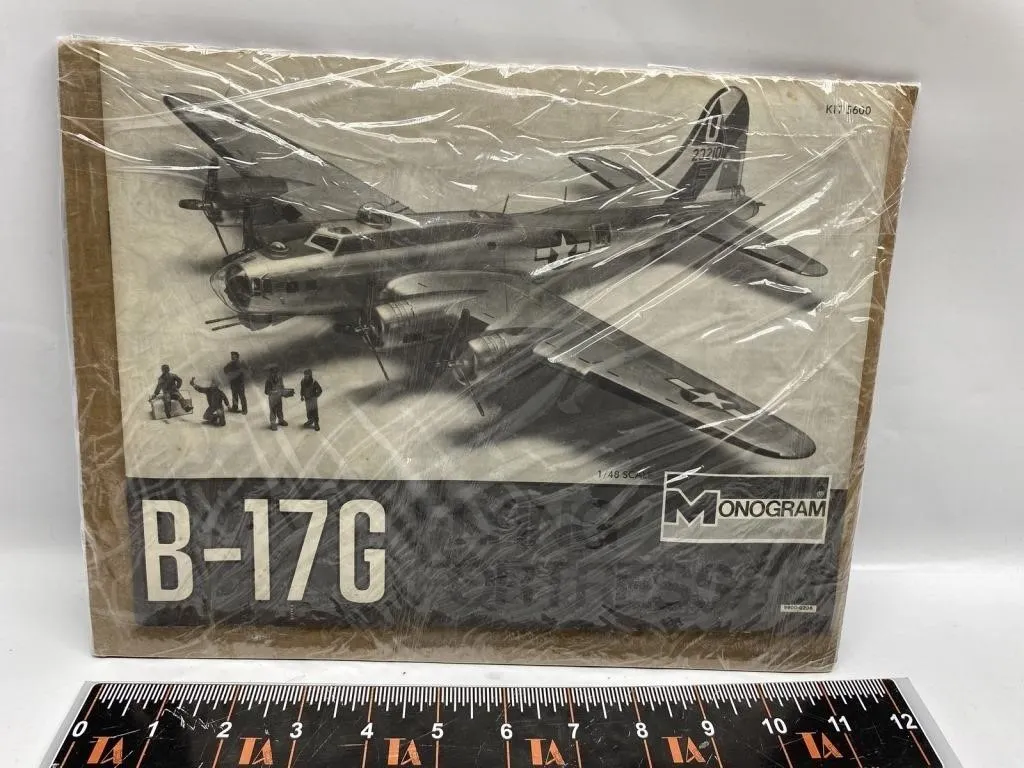 Monogram B-17G Flying Fortress 1/48 Scale Model
