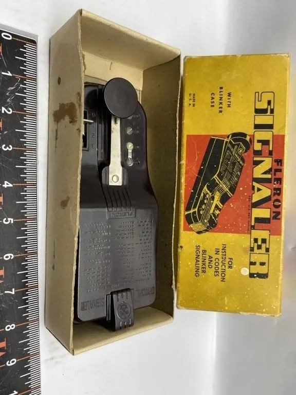 Fleron Signaler Blinker Code Signal Device with