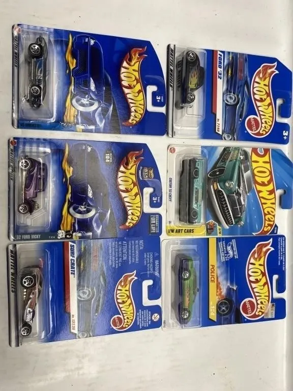 Hot Wheels die-cast cars, lot of 6 (Corvette, Ford