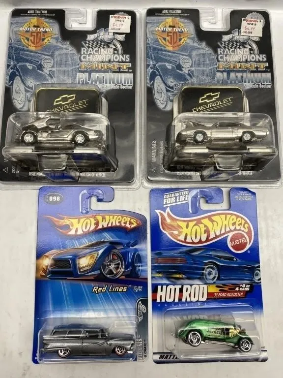 Diecast Cars: Racing Champions & Hot Wheels (4)
