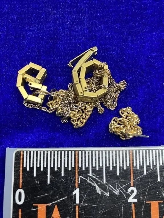 Gold-tone jewelry: bracelets, chain, earring
