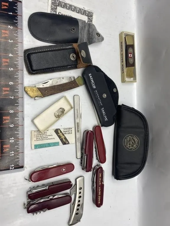 Pocket Knife Lot w/ Swiss Army & Cases