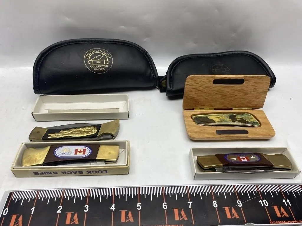Franklin Mint collector pocket knives with cases