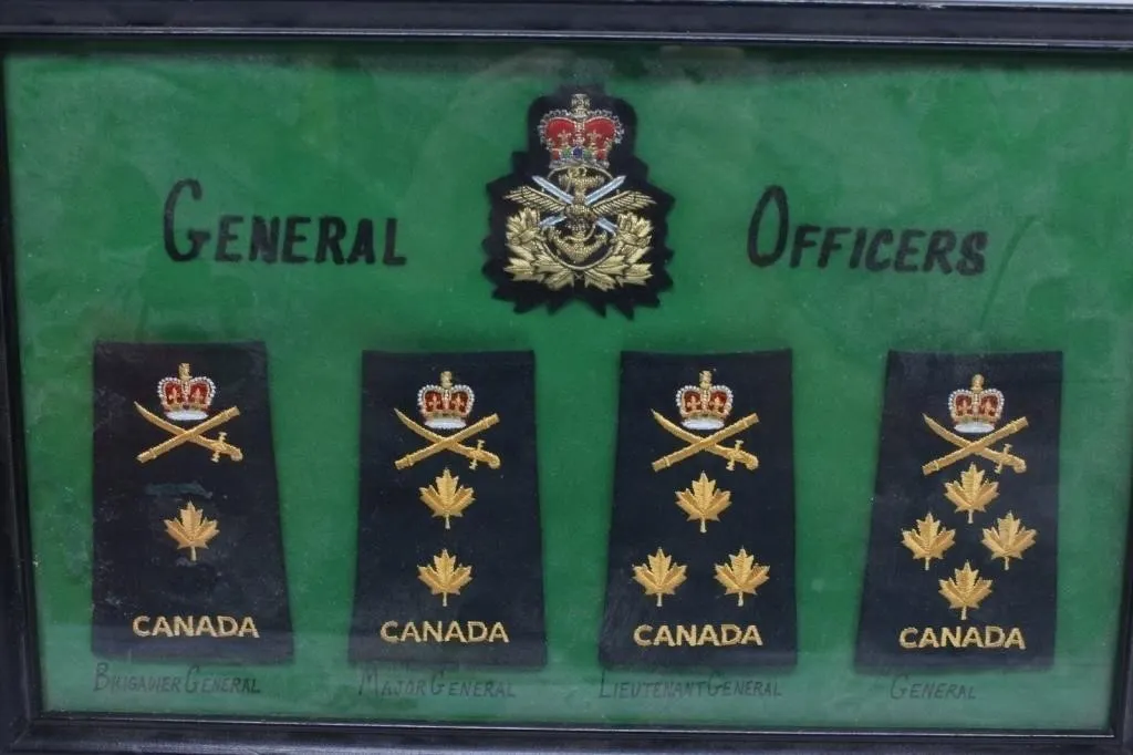 Frame of Canadian Army General Officers Insignia