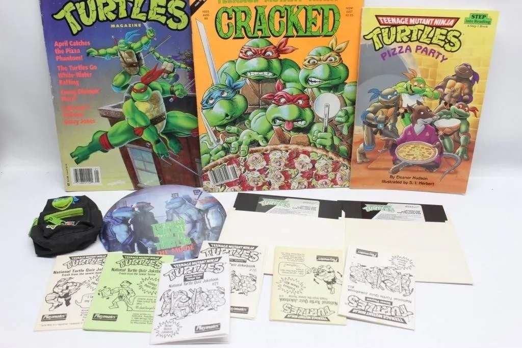TMNT Magazines, Jokebooks, C64 Disks & Pouch Lot