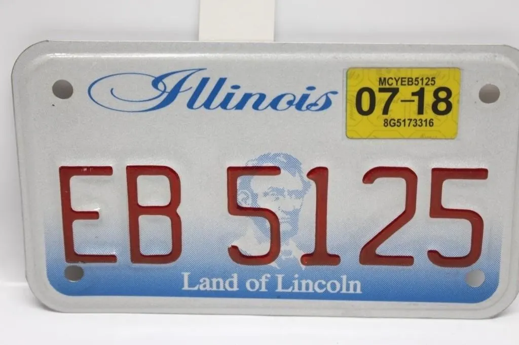 Illinois Motorcycle License Plate EB 5125