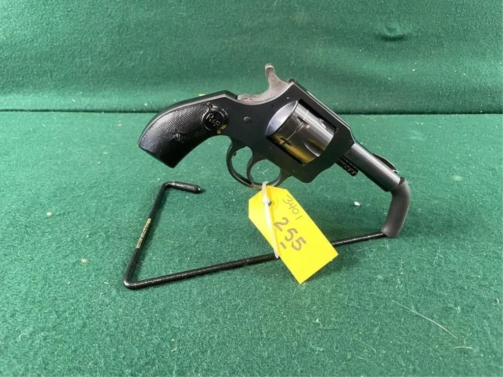 H&R Mdl.732 32 S&W Revolver