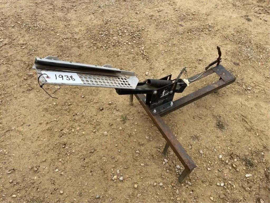Clay Pigeon Thrower