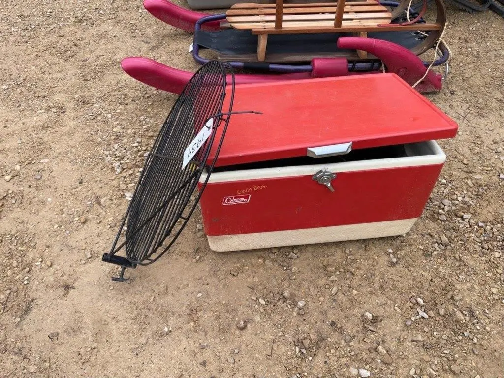 Coleman Cooler & Grill