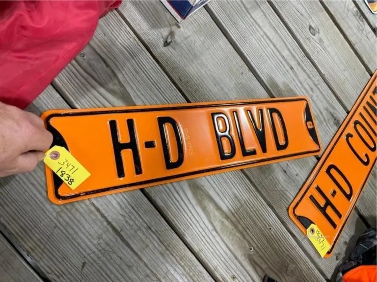 H-D Blvd Street Sign