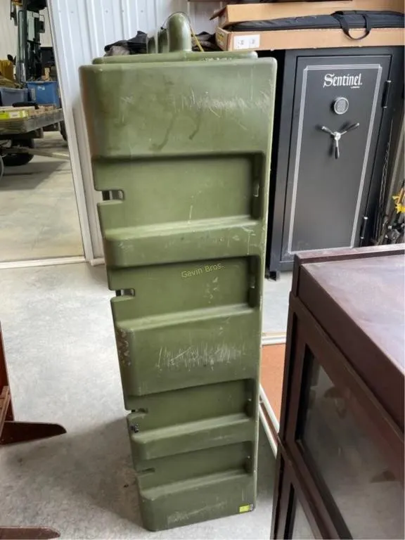 Badlands 5-gun Truck Vault