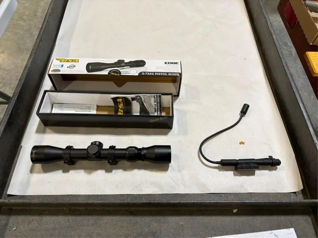 BSA 2-7x32 Scope & Light