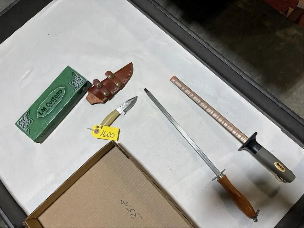 Knife & Knife Sharpeners