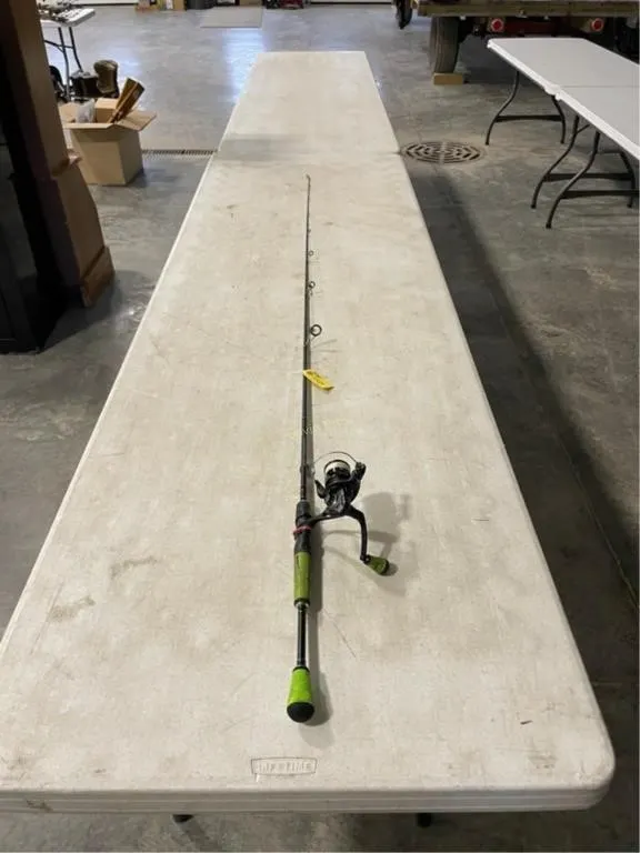 Lews Mach II Fishing Pole & Reel