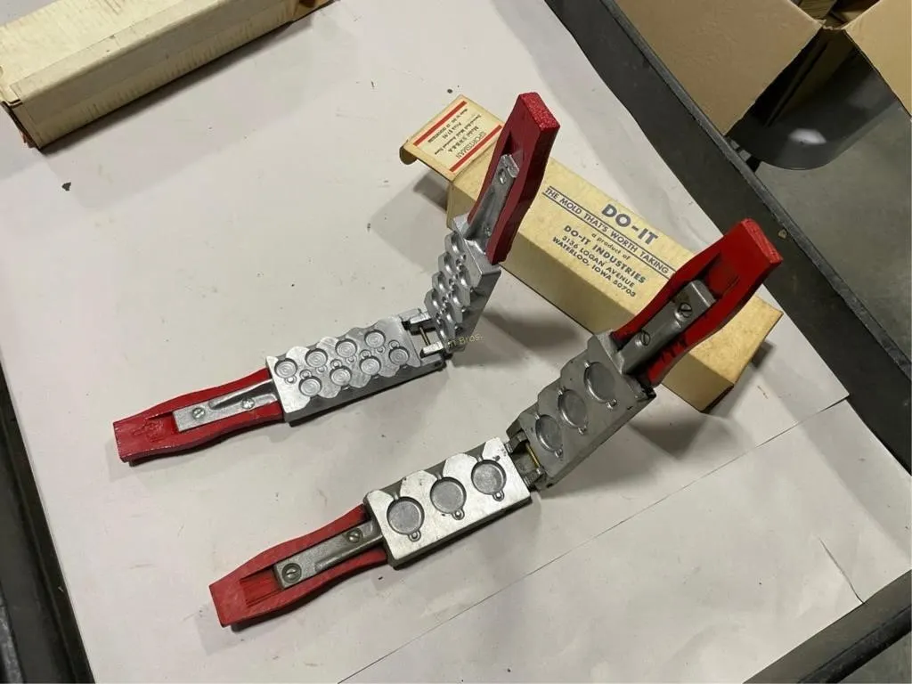 Do-it Molds