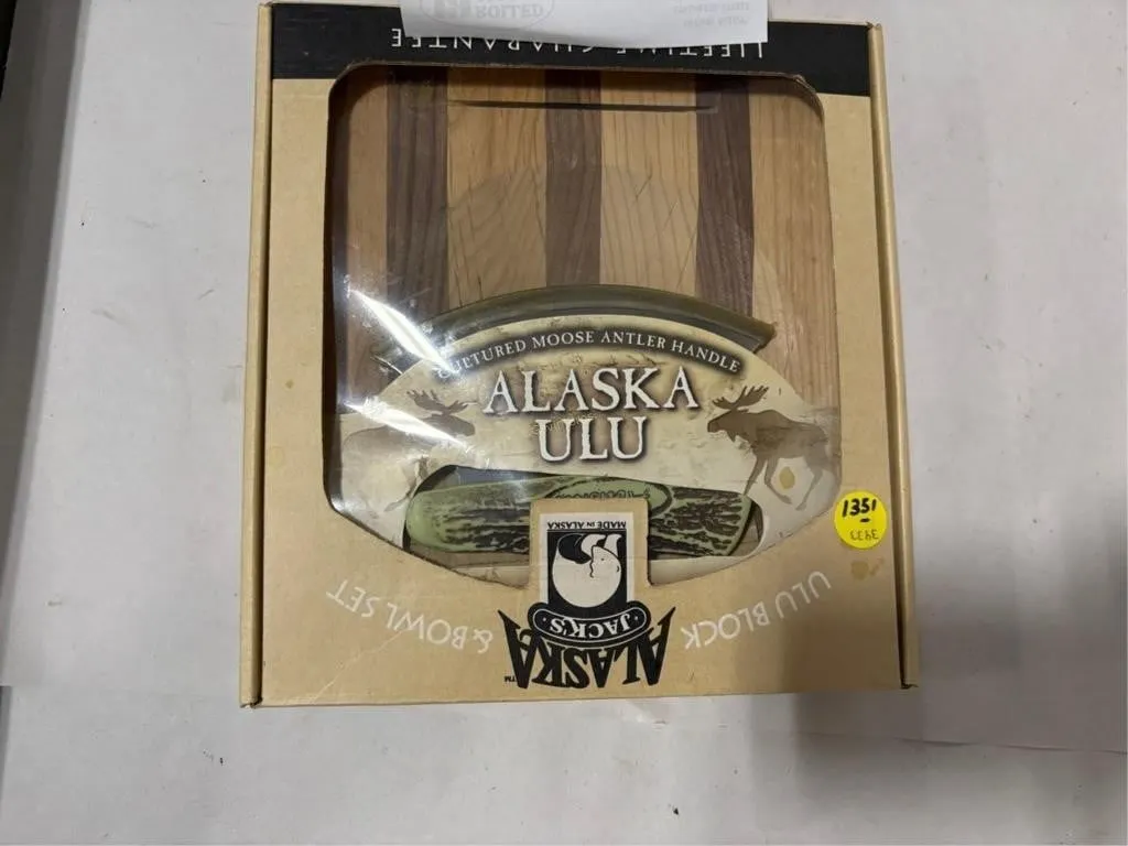 Alaska Ulu Knife w/bone handle
