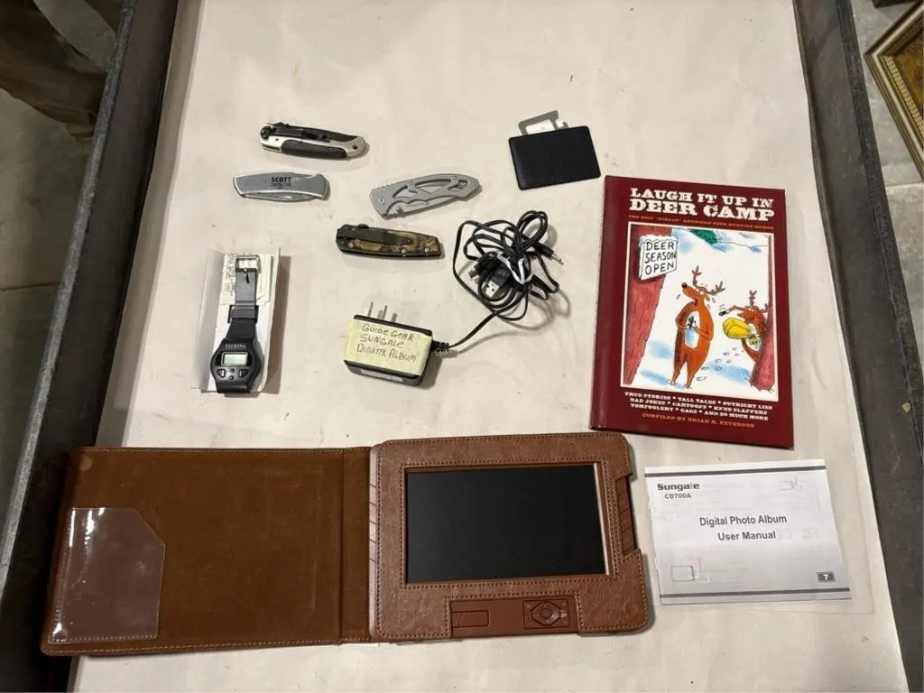 SD Card Reader, Pocket Knives etc