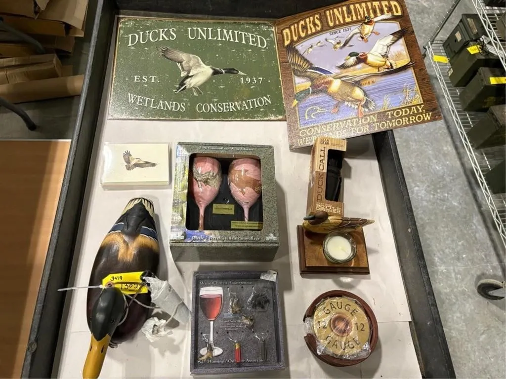 Duck Decoy & Call, Coasters, D�cor