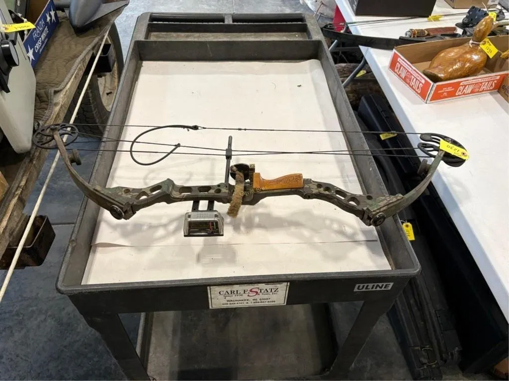 Matthews Solo Cam Compound Bow