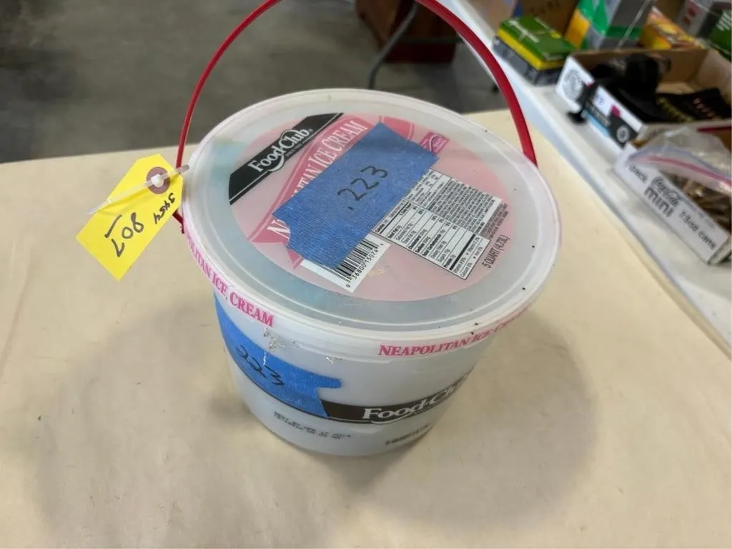Ice cream pail of 223 Brass