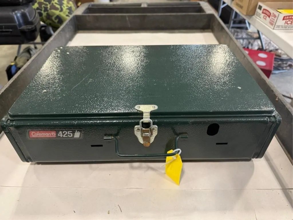 Coleman 425 Stove
