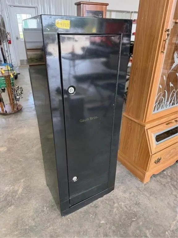 Metal Gun Cabinet