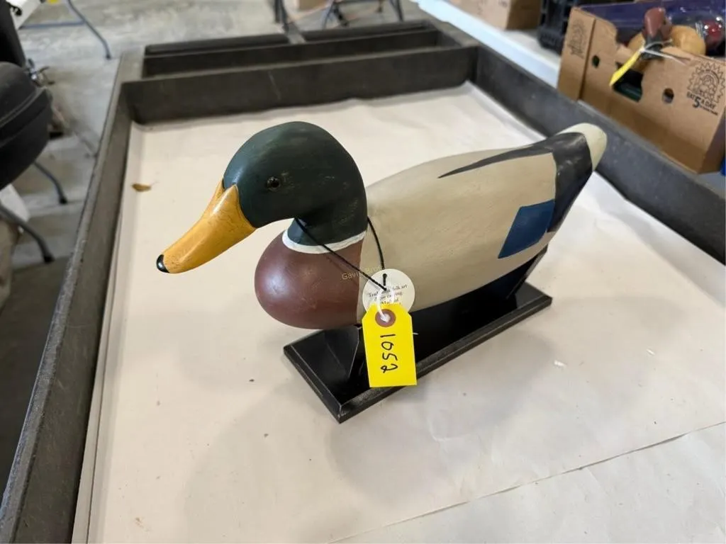 Big Sky Carvers Mallard Cradle Decoy