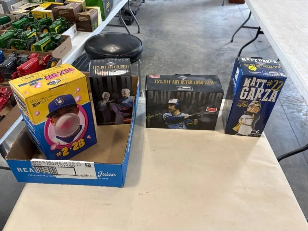 4 Milw Brewer Bobble heads