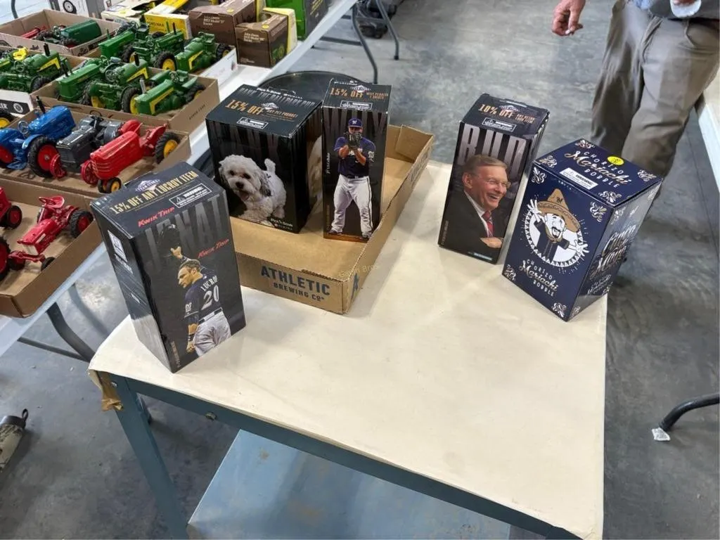 5 Milw Brewer Bobble Heads