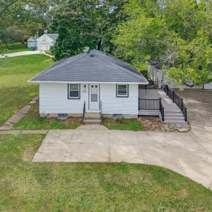 Real Estate- N65 W14104 Hazel K Circle Menomonee Falls, WI 53051
