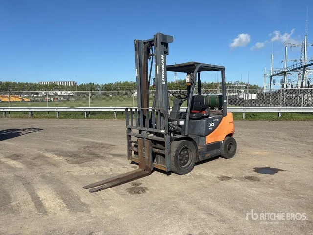 2009 Doosan G30E-5 Forklift