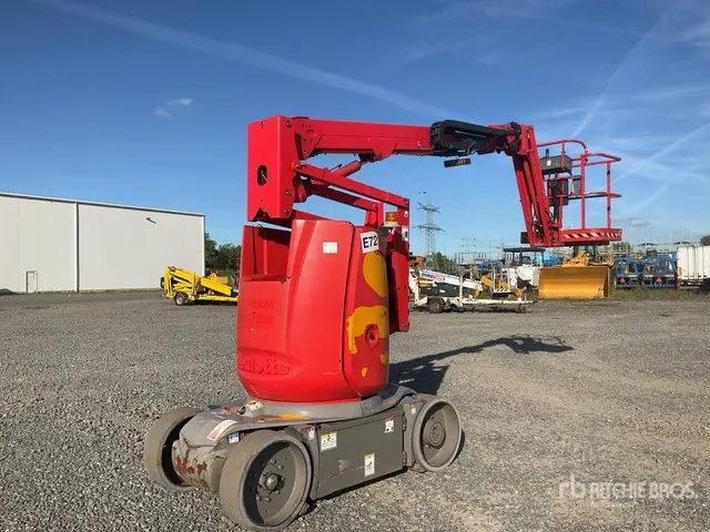 2014 Haulotte HA12CJ+ Electric Articulating Boom Lift