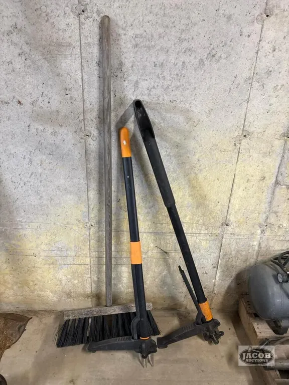 Broom and Weed Pickers