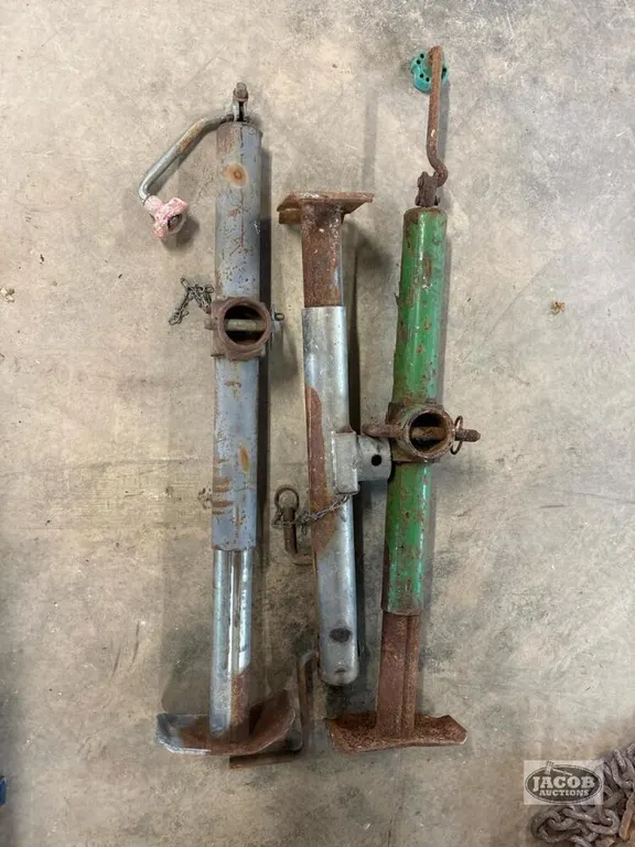 3 Jacks