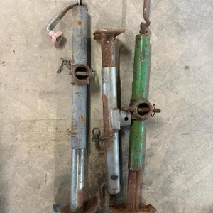 3 Jacks