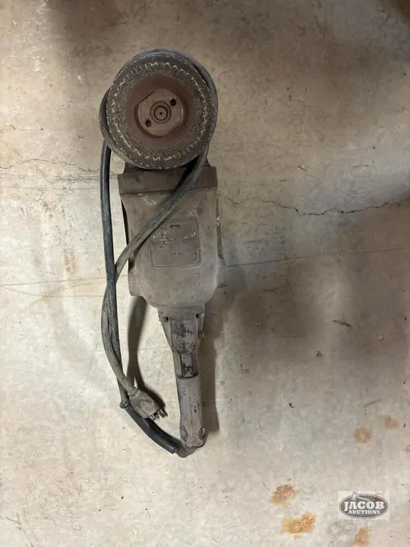 7” Grinder