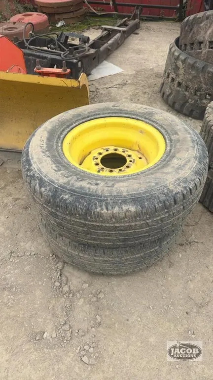 Pair of implement wheels 6 bolt