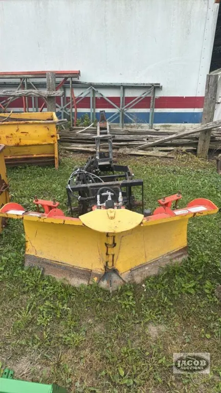 Kubota L series snow blade with mount