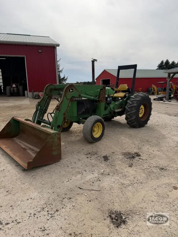 John Deere 2355 loader tractor