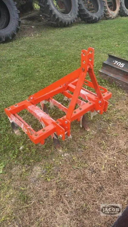 Unused 4ft 3 point hitch cultivator