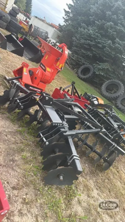 Unused 7ft 3 point hitch disc